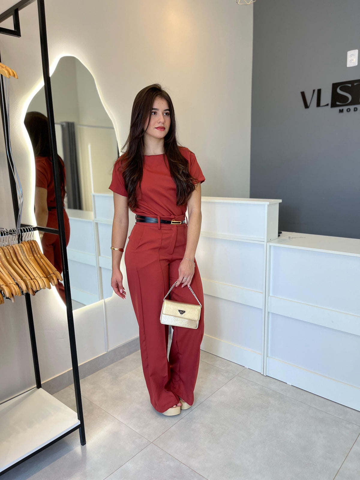Conjunto Calça Alfaiataria Marsala