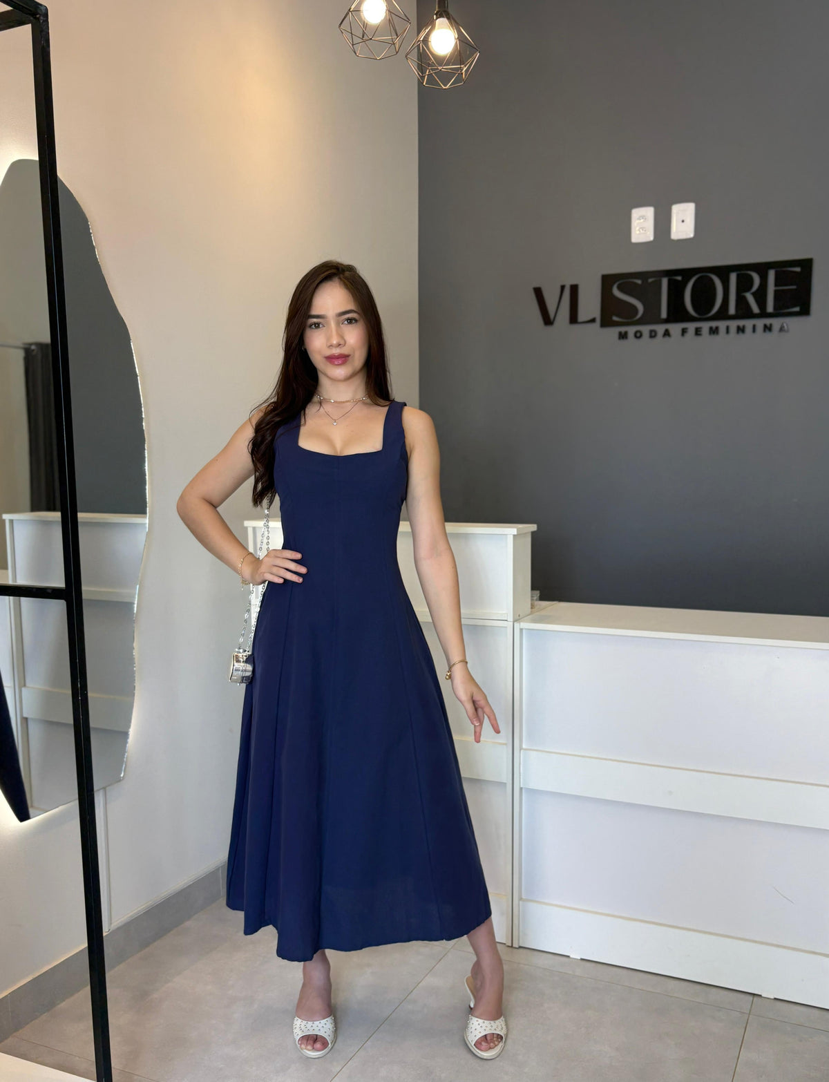 Vestido Midi Rodado Linho